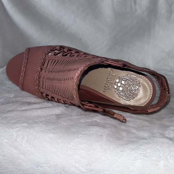 Vince Camuto Eshantel Dress Sandals (between peach and dusty pink) - Picture 8 of 9